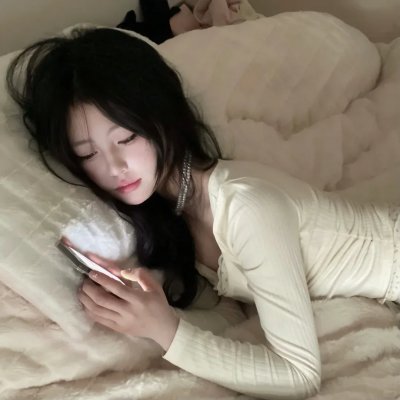靓仔斗大鳄